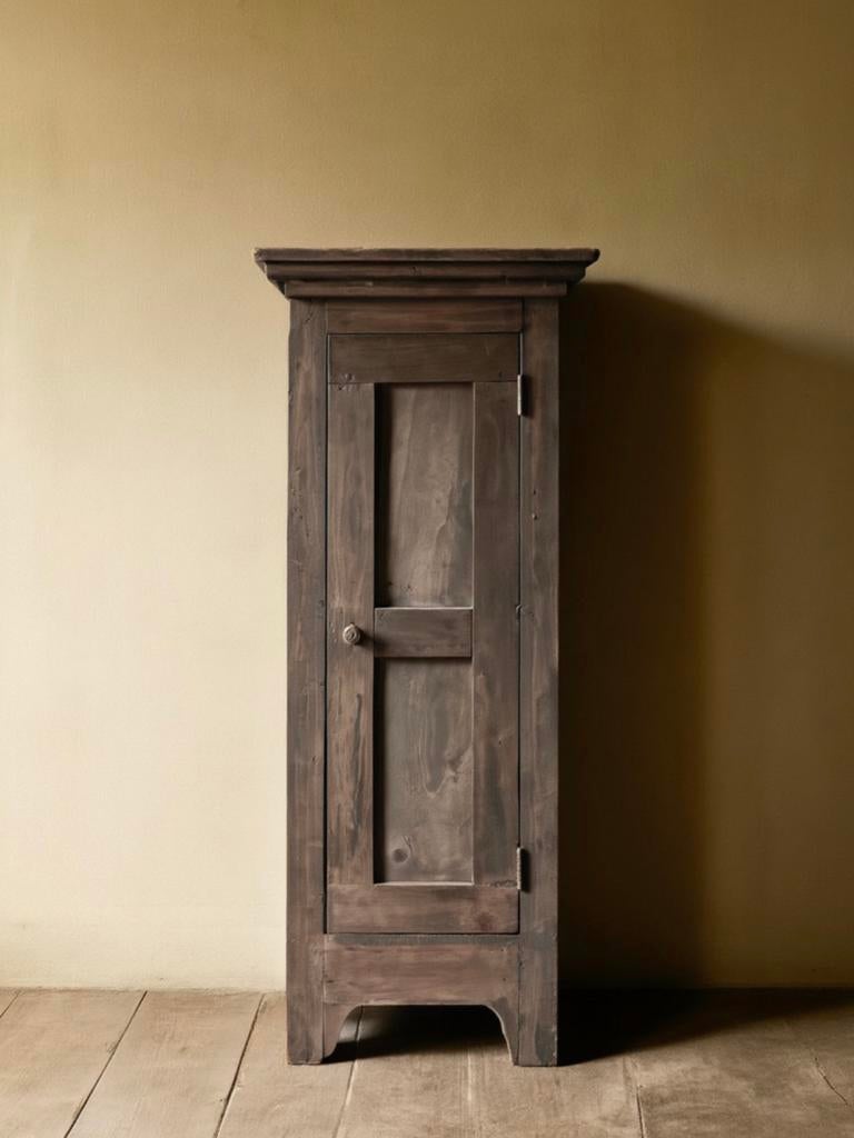 Landelijk smal houten kastje, Ophalen of Verzenden