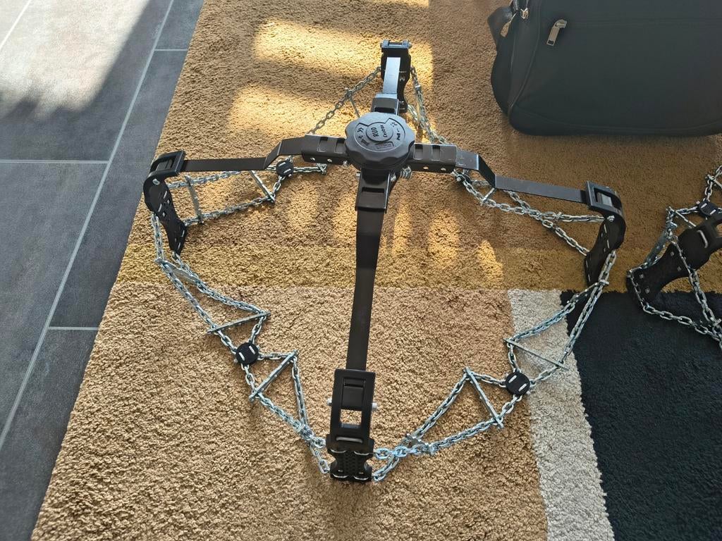 RUD Centrax N890 sneeuwketting loopvlakketting, Ophalen, Zo goed als nieuw