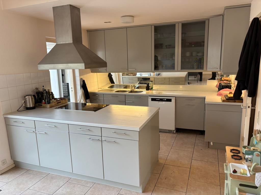 Keuken te koop. Ophalen in Mei, Ophalen of Verzenden, Zo goed als nieuw