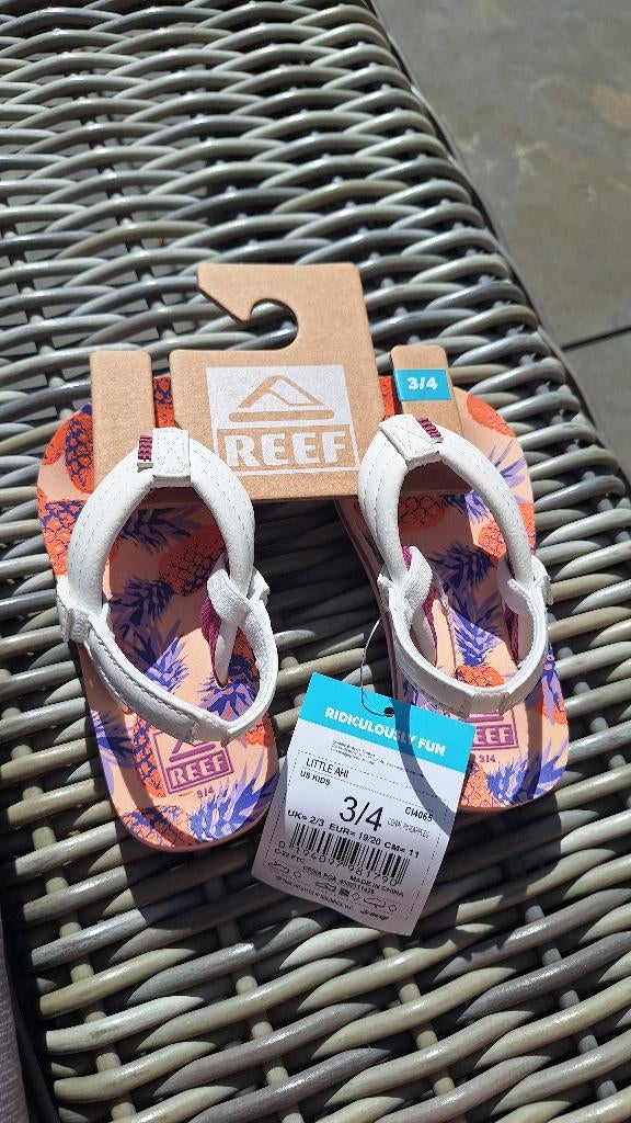 Slippers sandalen Reef, Meisje, Overige typen, Nieuw, Ophalen of Verzenden