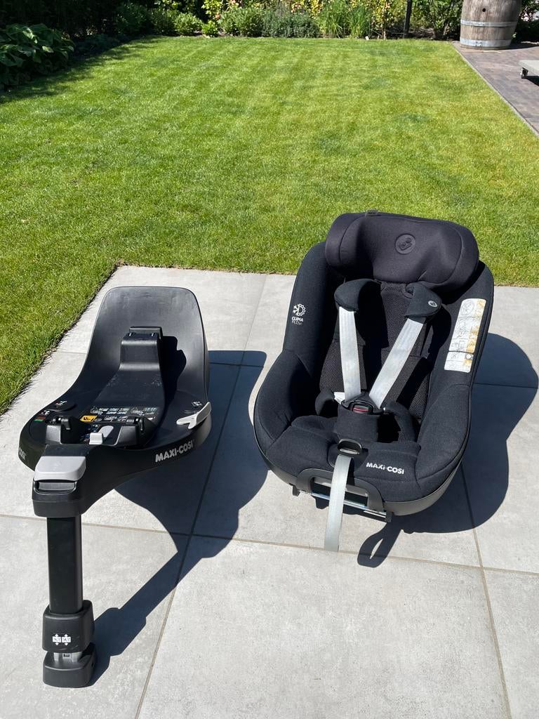 Maxi-Cosi Pearl 360 + FamilyFix 360 ISOFIX Base, Kinderen en Baby's, Autostoeltjes, Ophalen, Verstelbare rugleuning, Gebruikt