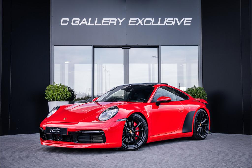 Porsche 911 992 3.0 Carrera 4 S - Indischrood | Sport Chrono, Auto's, Porsche, Automaat, Gebruikt, Zwart, 4x4