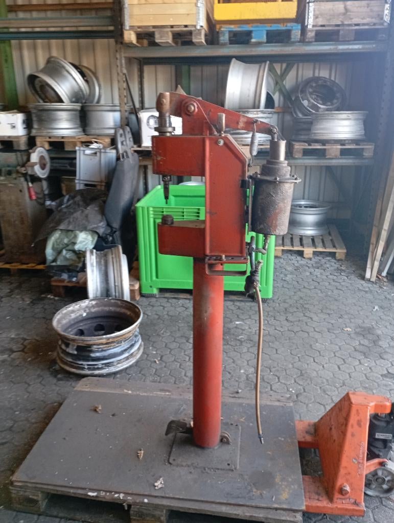 Blindklink machine, Ophalen, Gebruikt