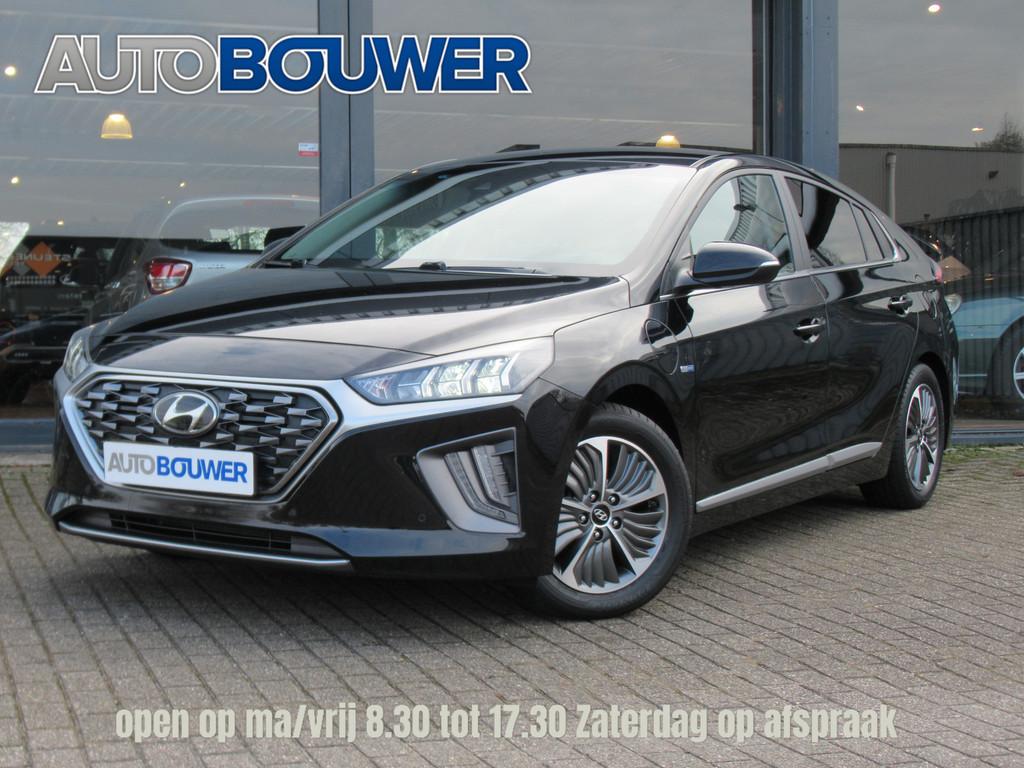 Hyundai IONIQ 1.6 GDi PHEV Plug In Premium 1e eigen | dealer, Auto's, Hyundai, Gebruikt, 750 kg, Zwart, Bedrijf