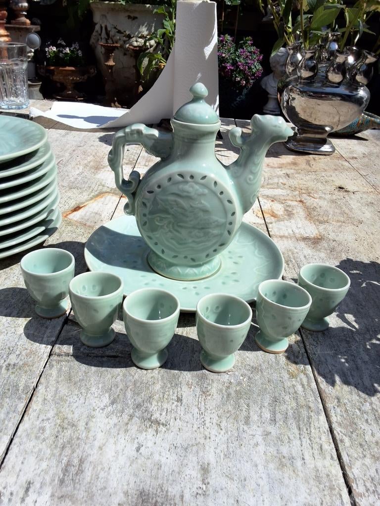 Antieke Chinese Celadon Theeset met Drakenmotief, Antiek en Kunst, Ophalen of Verzenden