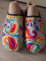 Geborduurde instapper, Kleding | Dames, Schoenen, Overige kleuren, Instappers, Ophalen of Verzenden, Zo goed als nieuw