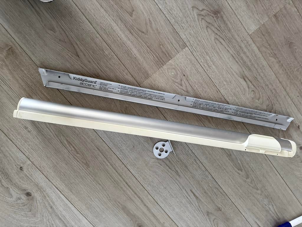 KiddyGuard Accent oprolbaar traphekje, Ophalen, Gebruikt, Aluminium, Oprolhekje