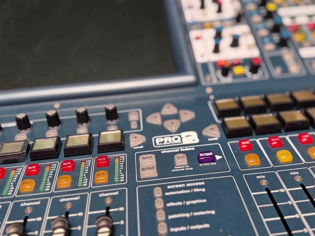 Midas PRO2C digitale mengtafel, Muziek en Instrumenten, Ophalen, Zo goed als nieuw, 20 kanalen of meer, Microfooningang