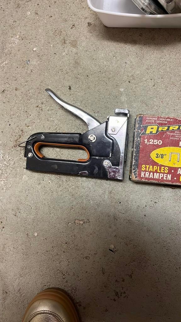 Nietmachine met nietjes, Ophalen of Verzenden, Zo goed als nieuw