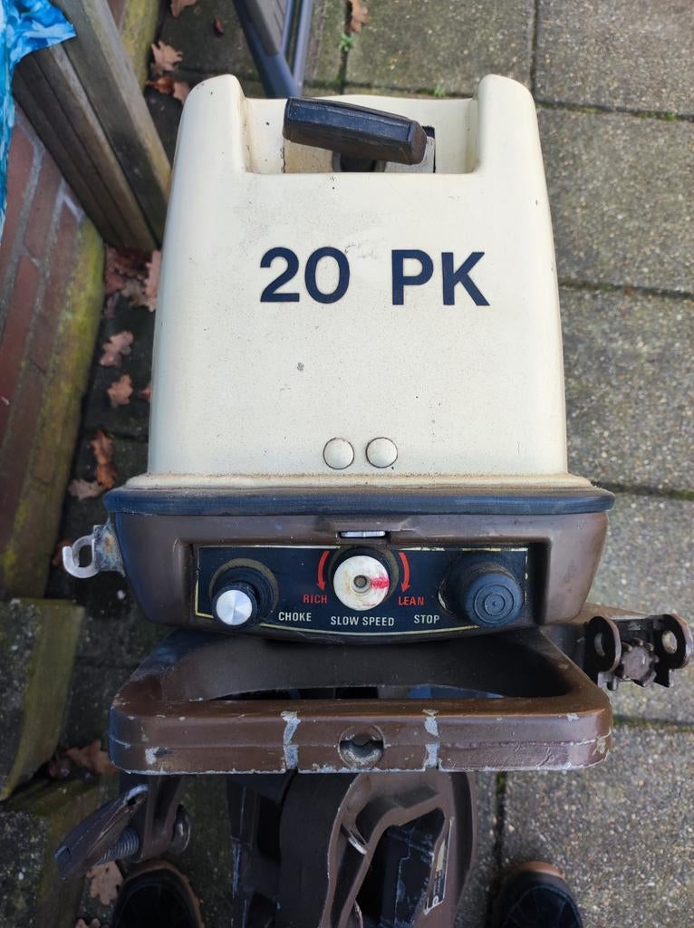 Johnson 20 PK Buitenboordmotor - Krachtig en Betrouwbaar, Ophalen, Gebruikt