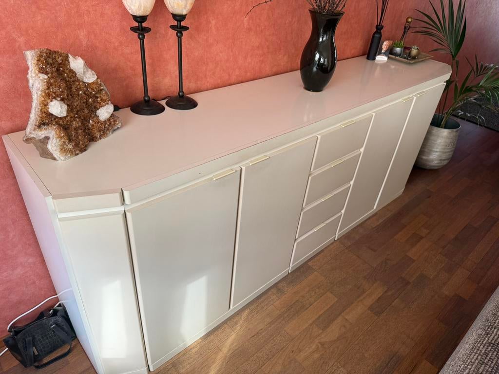 Dressoir, Gebruikt, Ophalen of Verzenden, 200 cm of meer, 25 tot 50 cm