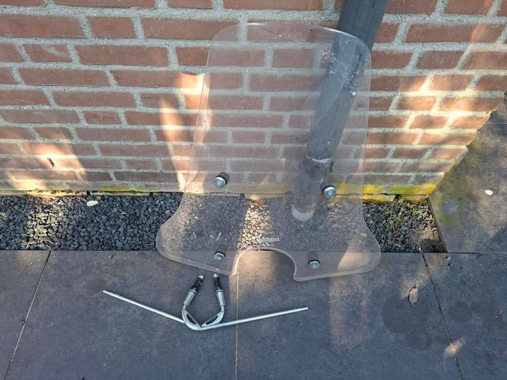 Windscherm vespa, Fietsen en Brommers, Ophalen of Verzenden, Zo goed als nieuw, Overige typen, Vespa