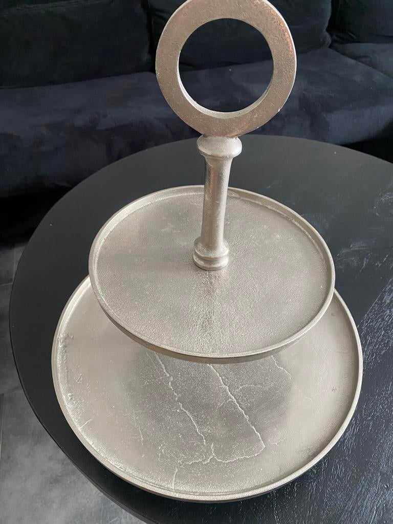 Xenos nikkel etagère, Ophalen, Zo goed als nieuw