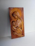 Houtsnijwerk.Madonna met kind.Wanddecoratie. Vintage., Ophalen of Verzenden, Zo goed als nieuw