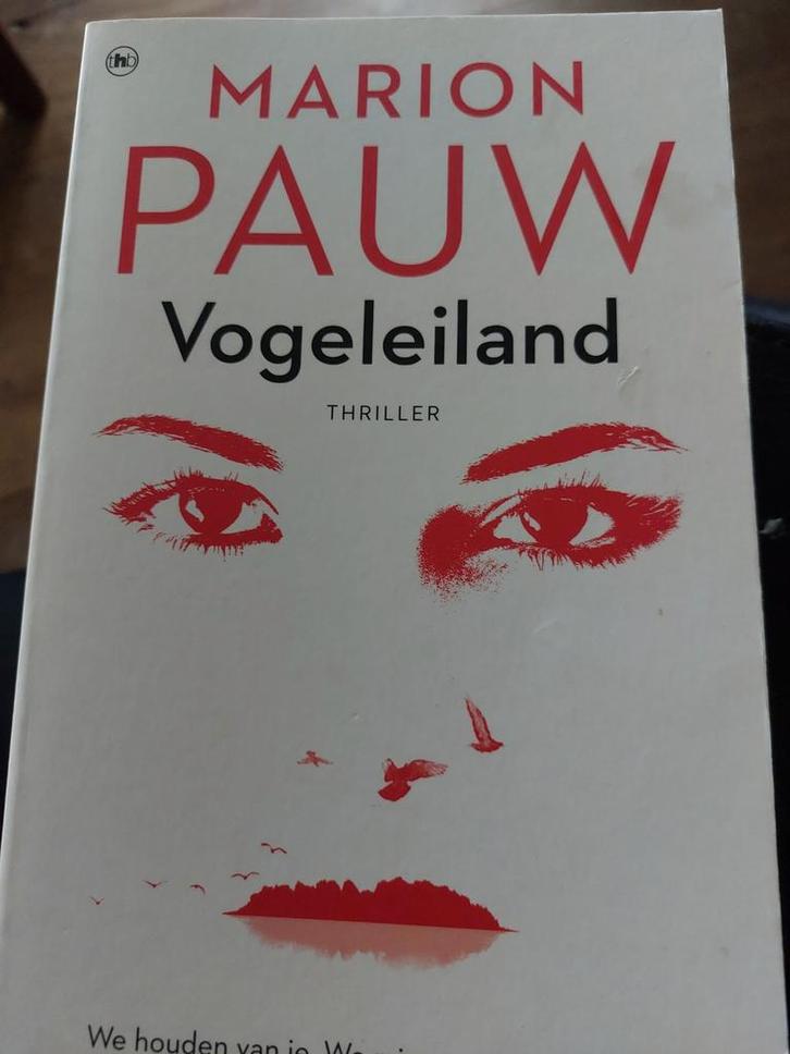 Marion Pauw - Vogeleiland, Boeken, Thrillers, Gelezen, Nederland, Ophalen of Verzenden