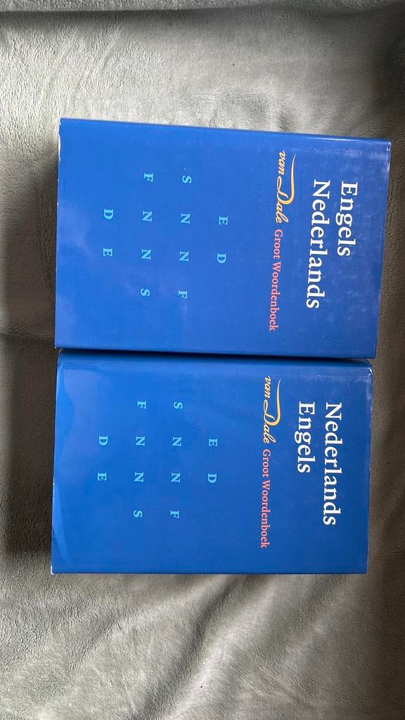 Van Dale Nederlands - Engels Groot Woordenboek, Ophalen of Verzenden, Zo goed als nieuw, Van Dale, Engels