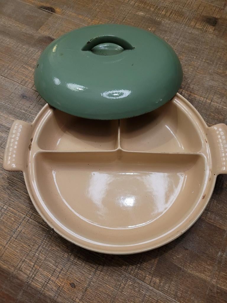 Gietijzeren emaille verdeelschaal, Ophalen, Gebruikt, Gietijzer