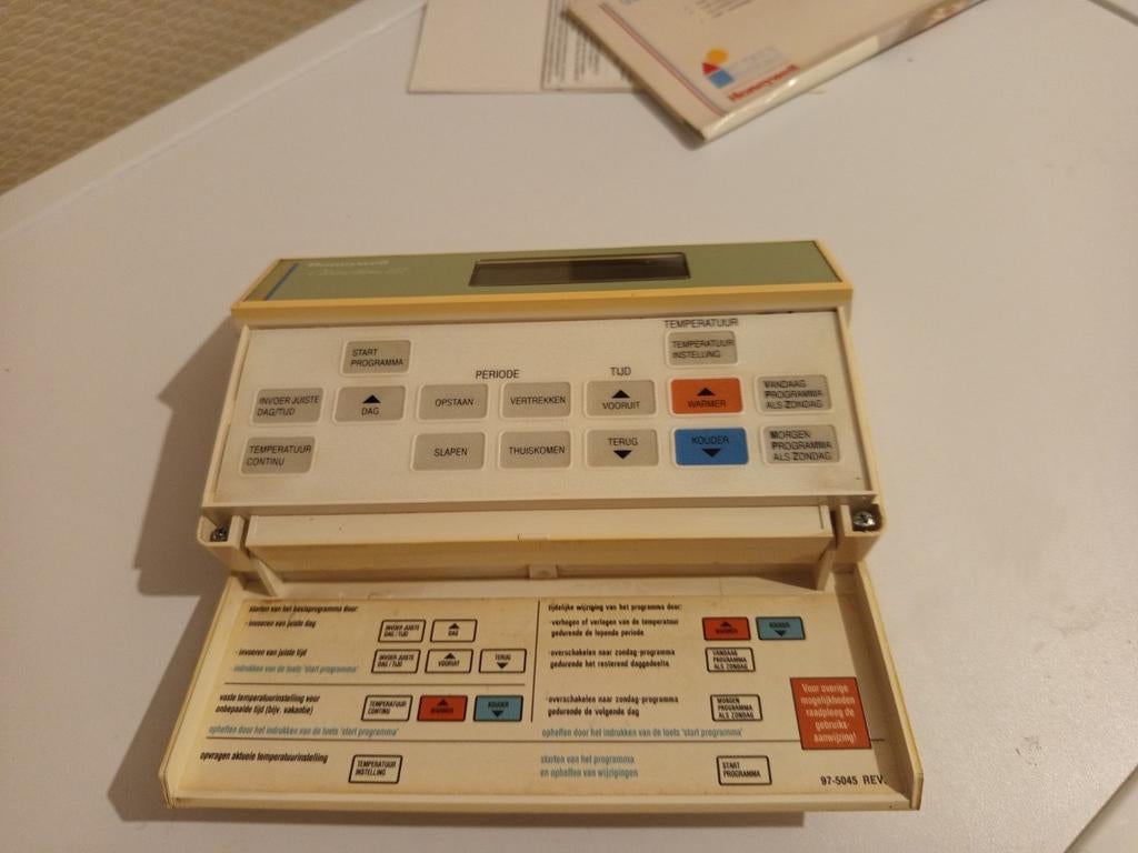 Honeywell Chronotherm III programmeerbare thermostaat, Doe-het-zelf en Verbouw, Thermostaten, Ophalen of Verzenden