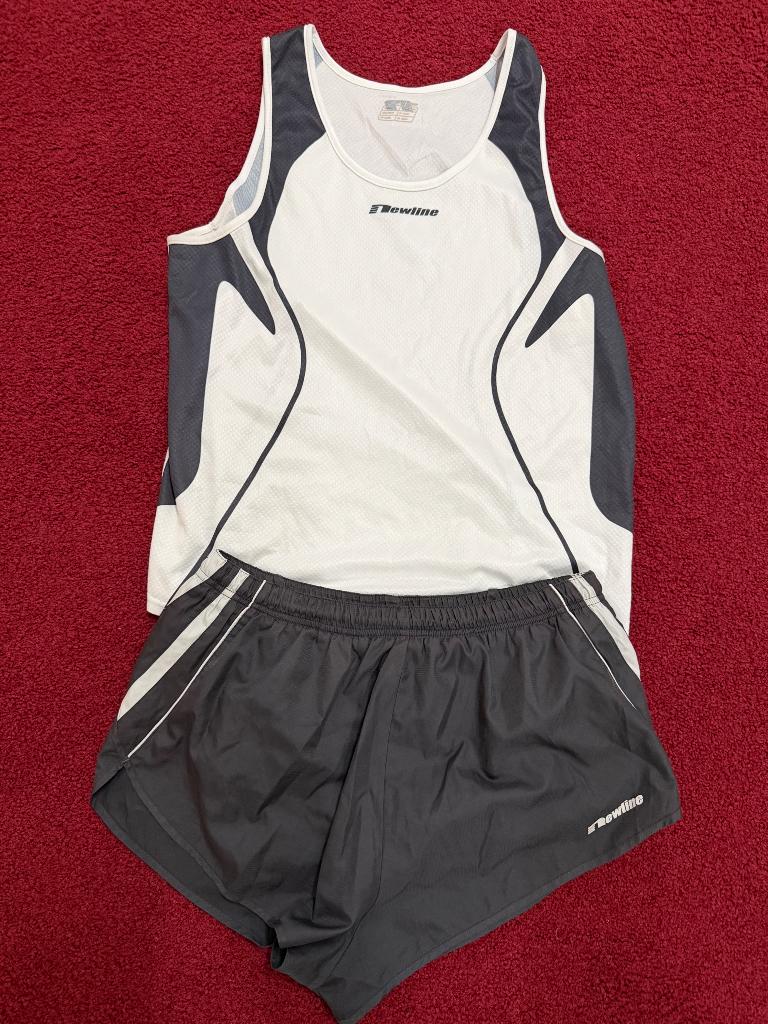 Newline hardloopset. Maat M., Sport en Fitness, Overige merken, Gebruikt, Verzenden, Kleding