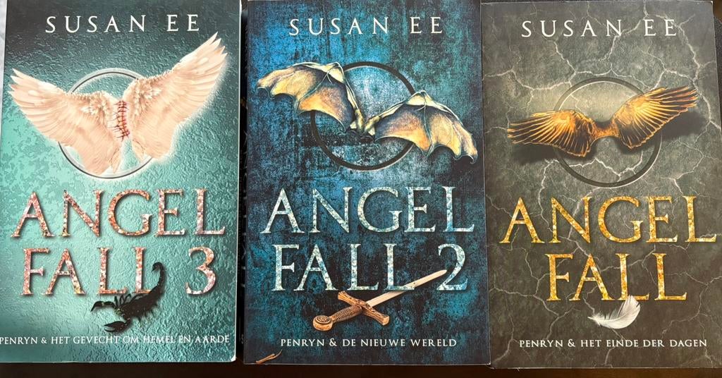 Angelfall trilogie van Susan EE, Boeken, Ophalen of Verzenden, Zo goed als nieuw