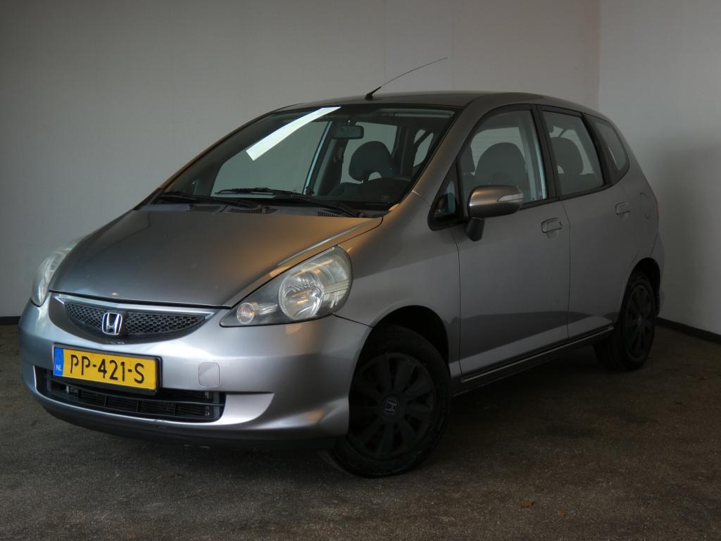 Honda Jazz 1.4 S NWE APK (bj 2005), Auto's, 83 pk, 450 kg, 4 cilinders, Bedrijf