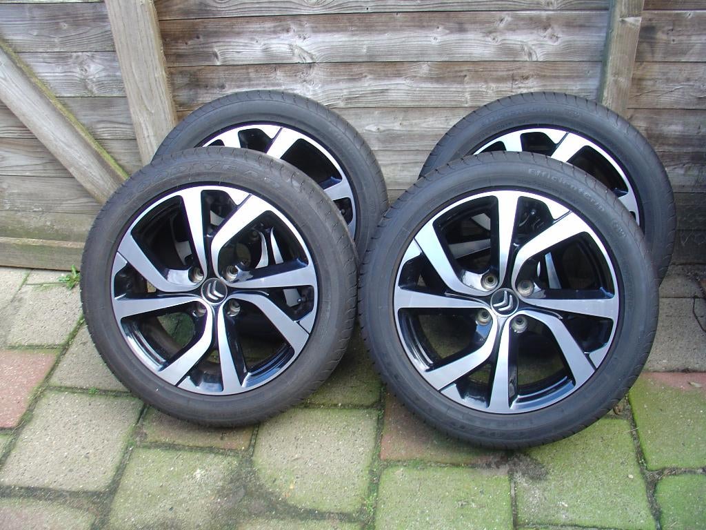 Citroën Velgenset met Goodyear zomerbanden, Auto-onderdelen, Banden en Velgen, Ophalen, Nieuw, 17 inch, 205 mm