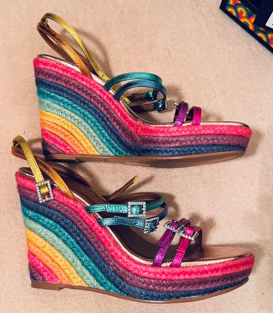 Kurt Geiger maat 38 nieuw in doos, Nieuw, Ophalen of Verzenden, Schoenen met hoge hakken, Roze