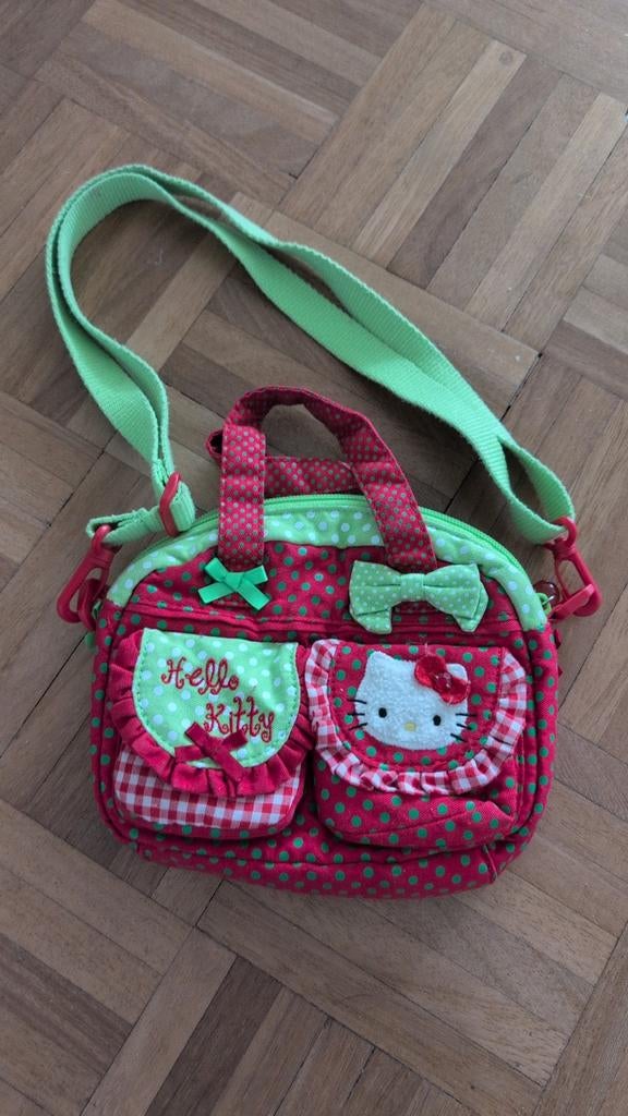Leuke Hello Kitty tas voor kinderen - rood en groen, Ophalen, Gebruikt, Meisje