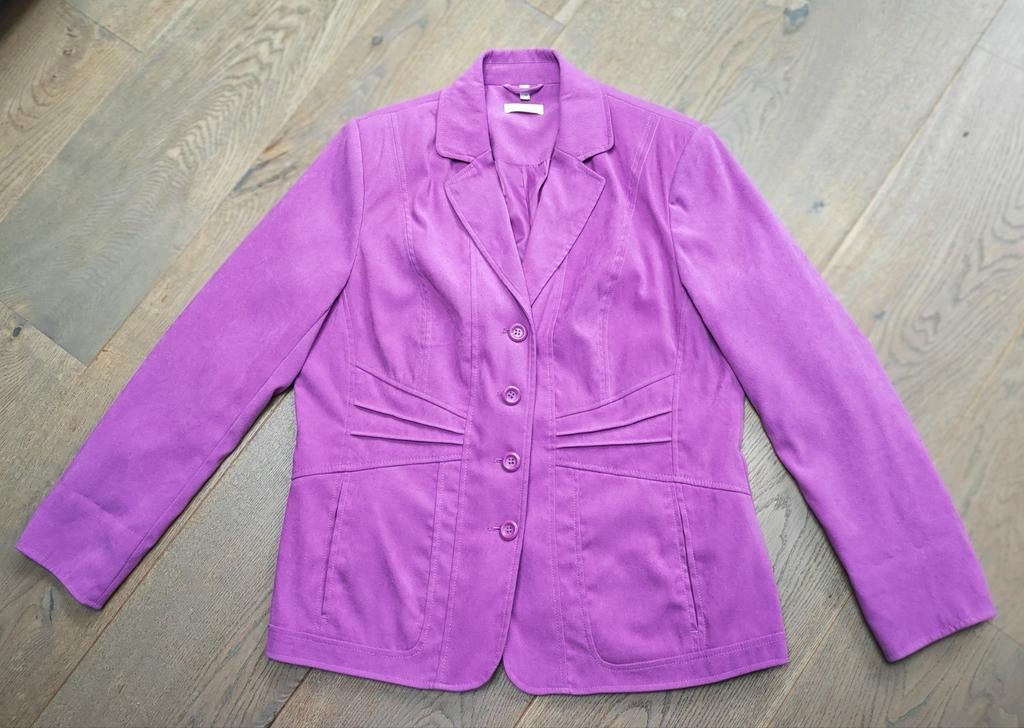 Te koop: Mooi Colbert/jasje van CHARLES VOGELE MT: 46, Kleding | Dames, Grote Maten, Charles Vogele, Paars, Ophalen of Verzenden