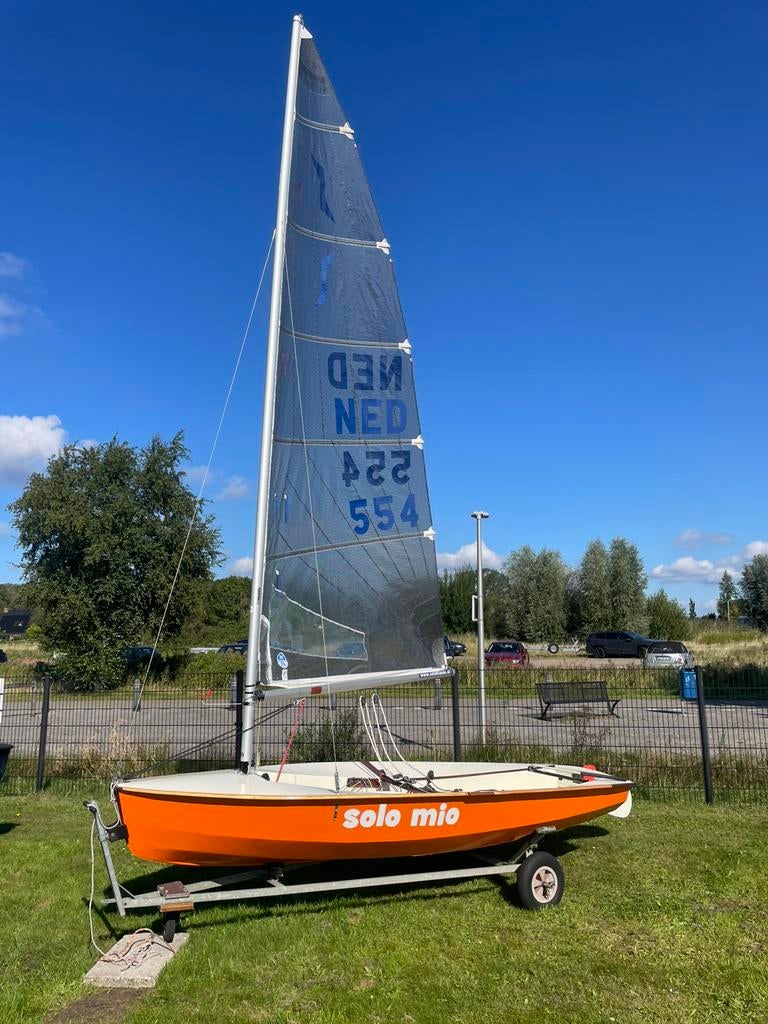 SOLO, Watersport en Boten, Zeilen en Zeiltoebehoren, Ophalen, Gebruikt, Minder dan 15 m²