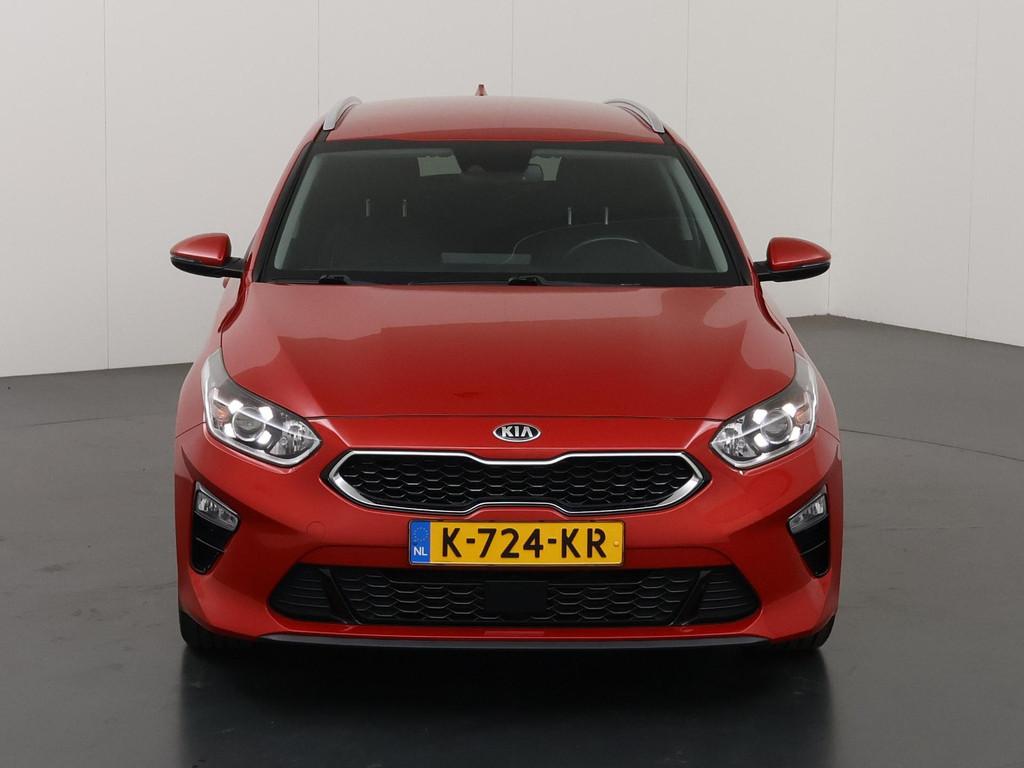 Kia Ceed Sportswagon 1.0 T-GDi DynamicPlusLine | Trekhaak |, Voorwielaandrijving, Gebruikt, Euro 6, Leder en Stof