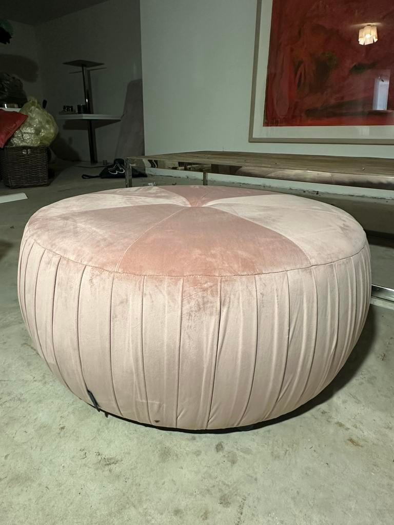 Richmond Poef, Huis en Inrichting, Banken | Voetenbanken en Poefen, Ophalen, Rond, Nieuw, 75 tot 100 cm