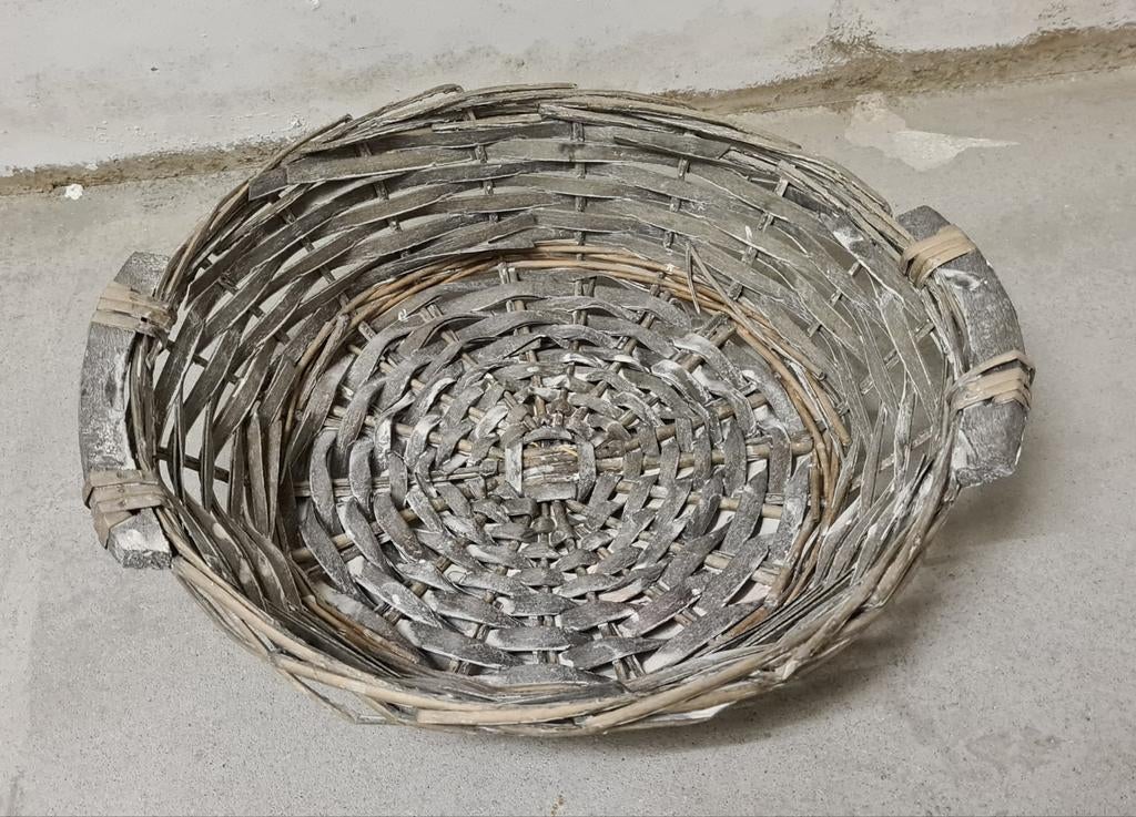 Rieten mandje., Ophalen of Verzenden, Gebruikt, Glas of Kopje