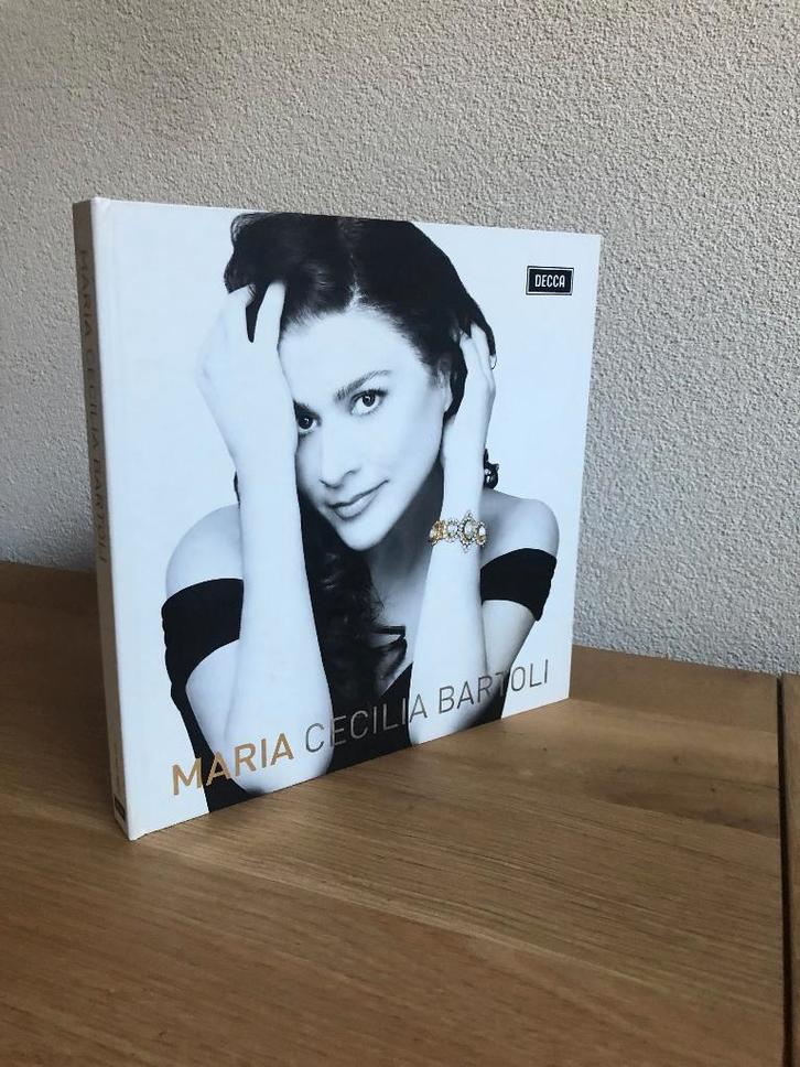 Maria Cecilia Bartoli Limited Edition Boek + Dvd/Cd 2007, Boeken, Muziek, Zo goed als nieuw, Artiest, Ophalen of Verzenden