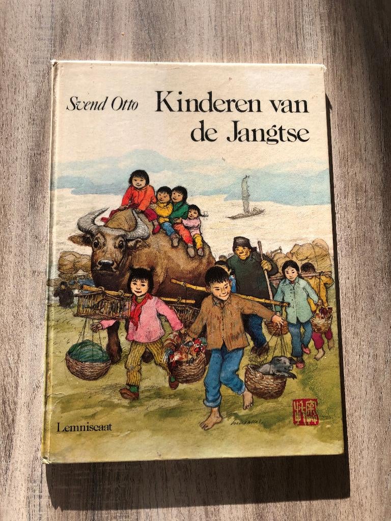 Kinderen van de Jangtse - Svend Otto, Ophalen of Verzenden, Gelezen, Fictie algemeen
