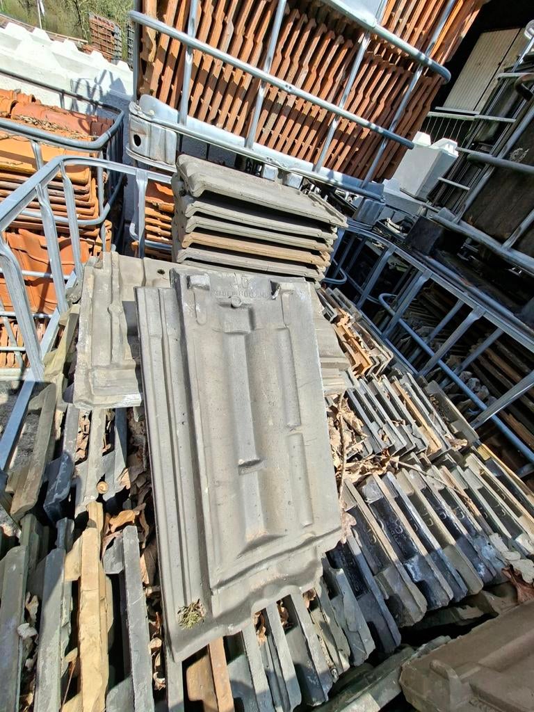 1300 Mulden dakpannen blauw gesmoord gemêleerd, Ophalen, Gebruikt