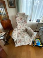 Comfortabele sta-op stoel, Ophalen, Gebruikt, Stof, 75 tot 100 cm