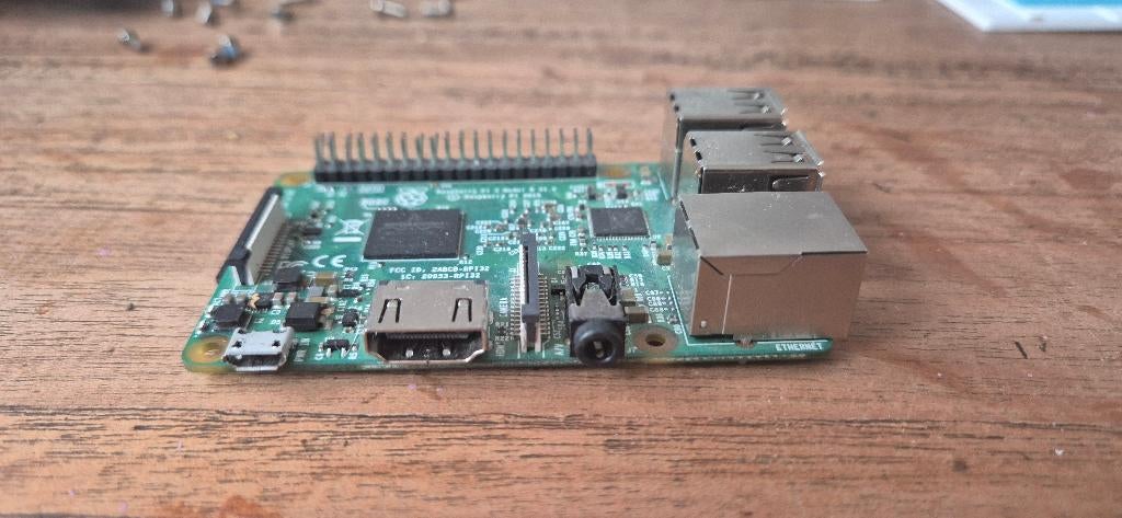 Raspnerry PI 3B te koop, Ophalen of Verzenden, Zo goed als nieuw, Elektrotechniek