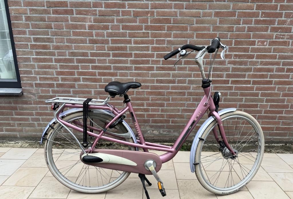 Batavus Mambo Deluxe 28 inch 7 versnellingen, Ophalen, Batavus, Versnellingen, Zo goed als nieuw