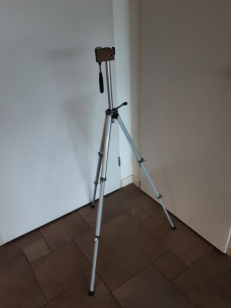 Ledvon Camara Statief - Gebruikt, Audio, Tv en Foto, Fotografie | Statieven en Balhoofden, Gebruikt, Minder dan 150 cm, Met balhoofd
