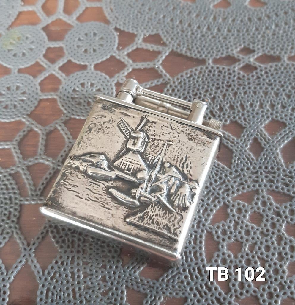 Antieke zilveren aansteker., Ophalen of Verzenden