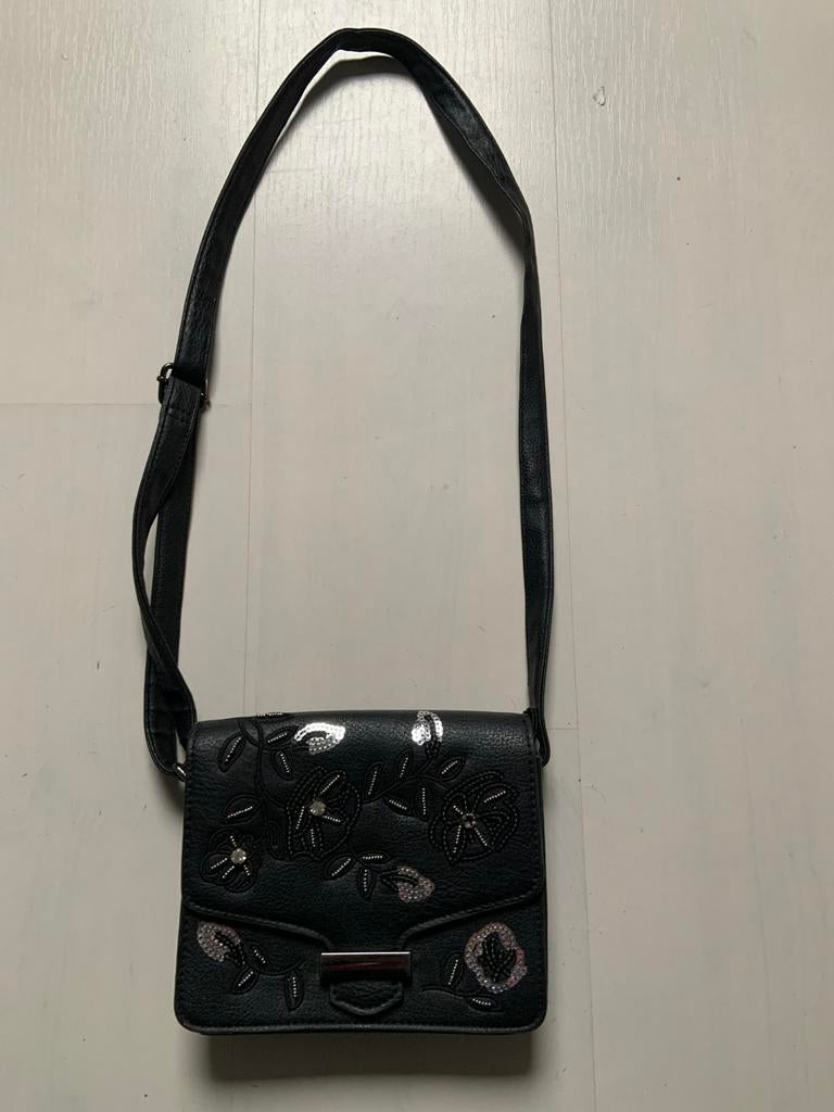 Zwarte handtas met bloemen en pailletten, Sieraden, Tassen en Uiterlijk, Tassen | Damestassen, Ophalen of Verzenden, Gebruikt