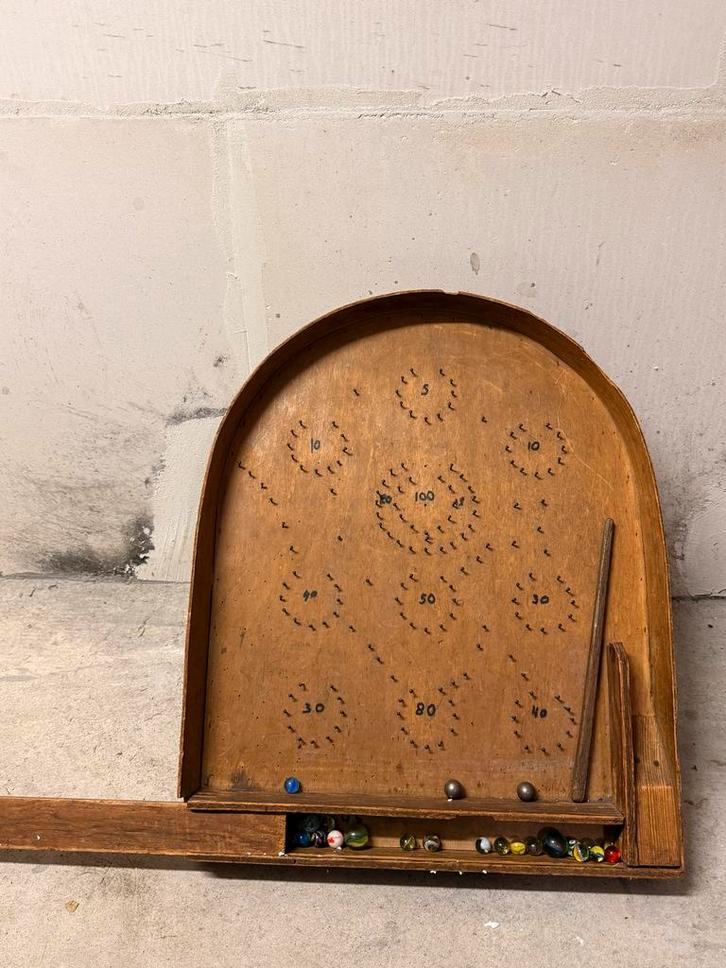 Vintage Knikkerspel uit de jaren '40 - Houten Flipperkast, Antiek en Kunst, Antiek | Speelgoed, Ophalen