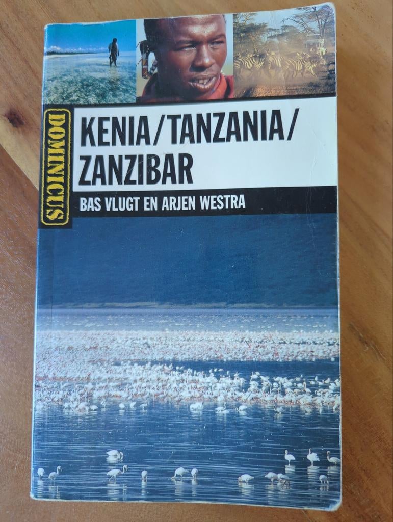 Dominicus Reisgids Kenia/Tanzania/Zanzibar, Boeken, Afrika, Ophalen of Verzenden, Reisgids of -boek, Bas Vlugt en Arjen Westra