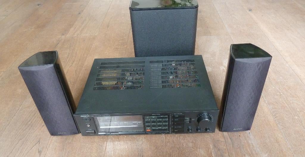 ONKYO Receiver + Luidsprekerset + Subwoofer - 100% in Orde !, Audio, Tv en Foto, Stereo-sets, Ophalen, Zo goed als nieuw, Tuner of Radio