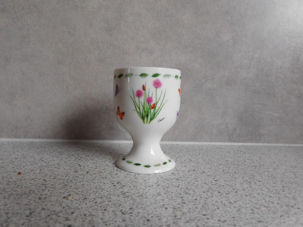 Eierdop Chives Butterfly Meadows Sweet Lake Collection, Overige typen, Ophalen of Verzenden, Zo goed als nieuw, Overige stijlen