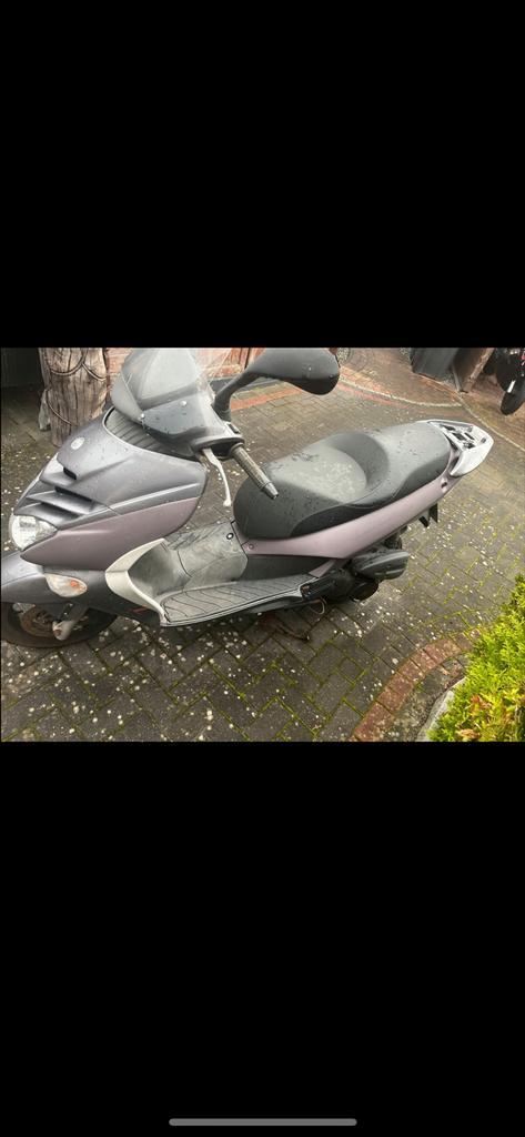 2x Aprilia Leonardo 125cc - Onderdelen/Opknapper, Fietsen en Brommers, Brommers | Schadebrommers, Overige merken, Maximaal 45 km/u