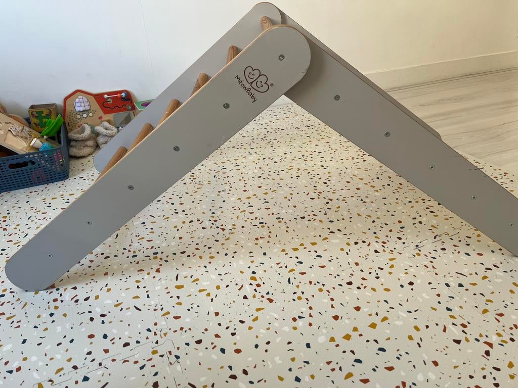 Klimrek merk meowbaby, Ophalen, Zo goed als nieuw