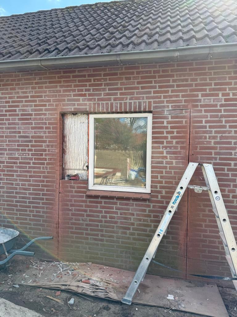 Twee kozijnen 90 breed 110cm hoog dubbel glas, Kunststof, Gebruikt, Raamkozijn, Ophalen of Verzenden