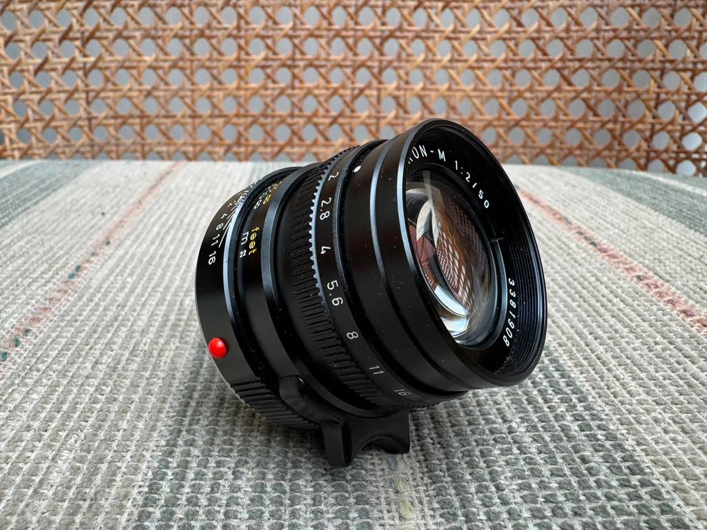 Nieuwstaat Leica Summicron M 50mm 2.0 V4 Lens Leitz 50 mm, Ophalen of Verzenden, Zo goed als nieuw, Standaardlens